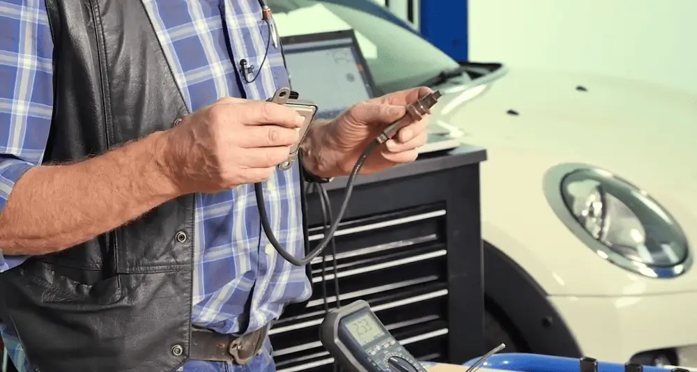 4.10 Die Prüfung des NOx-Sensors 4.10 Die Prüfung des NOx-Sensors