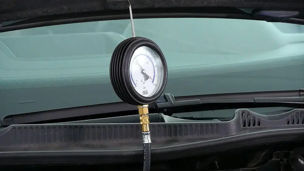 1.6 Niederdruckprüfung bei Motorlauf mit deaktivierter Hochdruckregelung