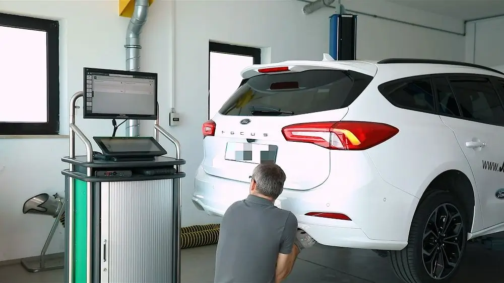 5.2 Staudruckprüfung des OPF-Drucksensors bei Motorlauf mit OBD-Parametermessung